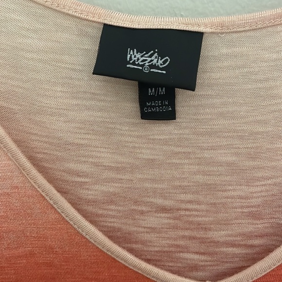 MOSSIMO SHORT SLEEVE BANDED BOTTOM OMBRÉ TOP - Picture 4 of 5